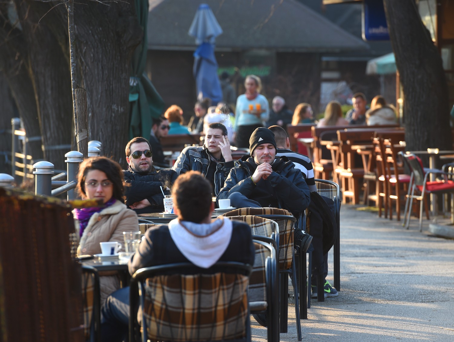 Uz sunce se lpše drema