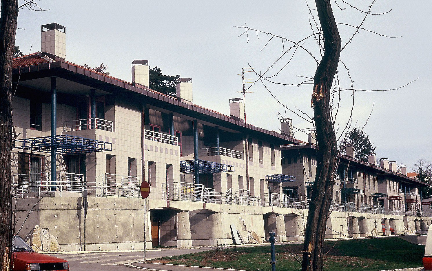 1991: Naselje Cvećara u Beogradu - M. i D. Marušić sa Z. Gašparović