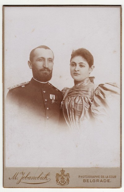 Vignetted portrait of Darinka and Steva Jovanović