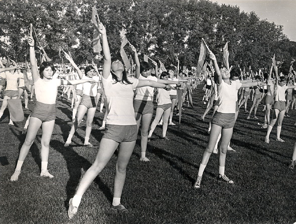 Slet za Dan mladosti, sredinom 1960ih, valjevo (foto: Dragiša Medenica)